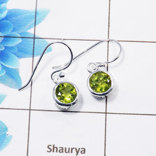 Peridot cut F - CES990-Beautiful Casting Designer Earrings collection Peridot cut F - CES990-Beautiful Casting Designer Earrings collection