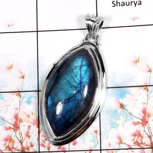 Labradorite Cab-P FSP943-Glorious Sparkling Gemstone Plain Setting Pendant 925 Sterling Silver Labradorite Cab-P FSP943-Glorious Sparkling Gemstone Plain Setting Pendant 925 Sterling Silver
