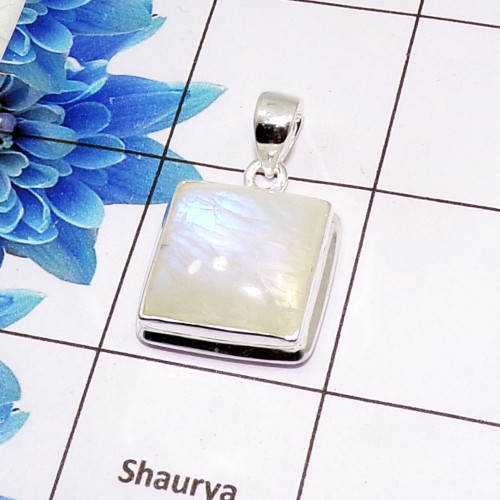 Rainbow Cab Pendant D - ISP513 - Stunning Natural Rainbow Moonstone Gemstone 925 Sterling Silver Plain Setting Pendant Rainbow Cab Pendant D - ISP513 - Stunning Natural Rainbow Moonstone Gemstone 925 Sterling Silver Plain Setting Pendant