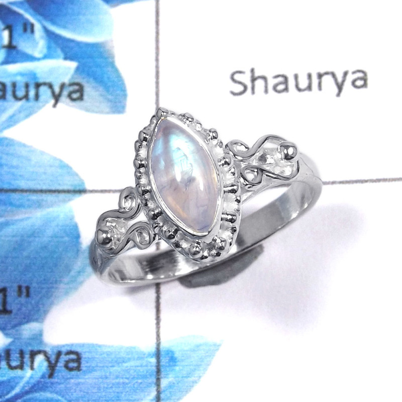 Rainbow Moonstone Cab J - RBS851 - Latest Collection Natural Rainbow Moonstone Solid 925 Sterling Silver Tiny Ring Rainbow Moonstone Cab J - RBS851 - Latest Collection Natural Rainbow Moonstone Solid 925 Sterling Silver Tiny Ring