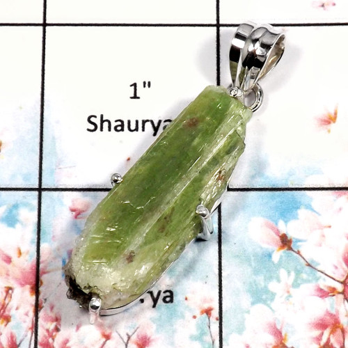 Green Kyanite-O RPP968-Indian Factory Wholesale Rough Gemstone Pendants 925 Sterling Silver