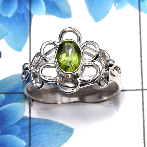 Peridot Cut O - SCR764 - Exclusive Natural Green Peridot Cut Gemstone 925 Sterling Silver Flower Design Casting Ring
