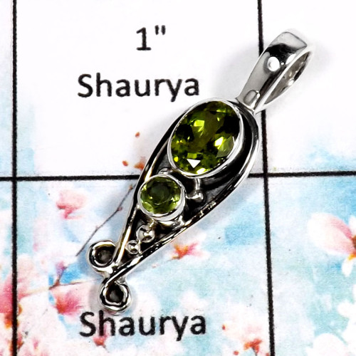 Peridot-C SD413-Gorgeous Cut Gemstone Handmade Wholesale Pendant 925 Sterling Silver Peridot-C SD413-Gorgeous Cut Gemstone Handmade Wholesale Pendant 925 Sterling Silver