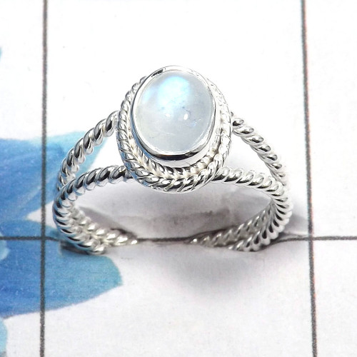 Rainbow Moonstone Cab A - SDR460 - Natural Rainbow Moonstone Gemstone Designer Ring 925 Sterling Silver
