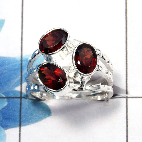 Garnet Cut G - SDR461 - Solid 92.5% Sterling Silver Natural Garnet Cut Gemstone Designer Ring Garnet Cut G - SDR461 - Solid 92.5% Sterling Silver Natural Garnet Cut Gemstone Designer Ring