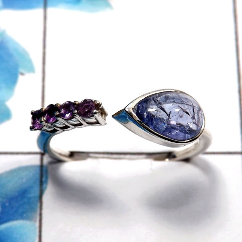 Tanzanite Cab & Amethyst Cut D - SDR480 - Natural Tanzanite & Amethyst Gemstone 925 Sterling Silver Light Weight Casting Ring