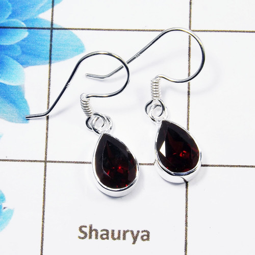 Cut Garnet Gemstone Earring SI2ER109-A 925 Sterling Silver Garnet Gemstone Teardrop Earrings Cut Garnet Gemstone Earring SI2ER109-A 925 Sterling Silver Garnet Gemstone Teardrop Earrings