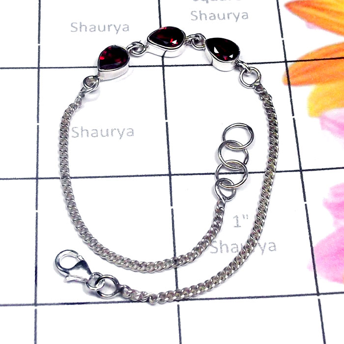 Garnet cut O - SPB996-Semiprecious Gemstone Gorgeous Bracelet Garnet cut O - SPB996-Semiprecious Gemstone Gorgeous Bracelet