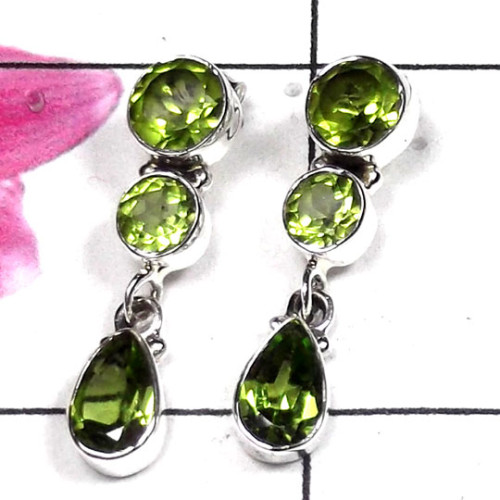 Peridot cut D - SSE997-Beautiful gems stud silver Earring Peridot cut D - SSE997-Beautiful gems stud silver Earring