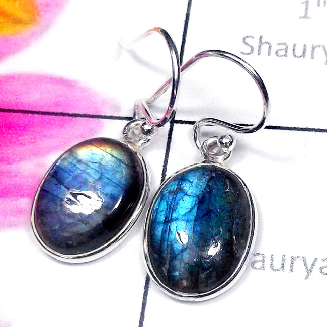 Labradorite O - BZE997- Dynamical silver gems Manufacturer Bejal Earring Labradorite O - BZE997- Dynamical silver gems Manufacturer Bejal Earring