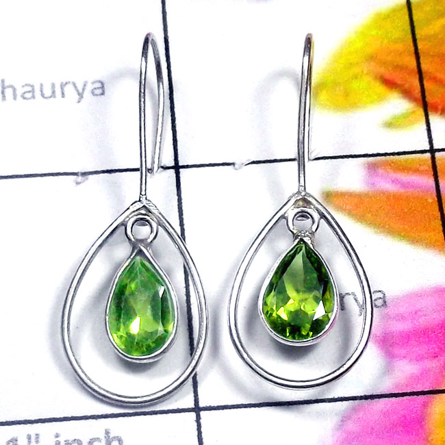 Peridot B - BZE989-Dynamical silver gems 925 Manufacturer Bejal Earring Peridot B - BZE989-Dynamical silver gems 925 Manufacturer Bejal Earring