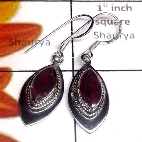 Garnet B - SDE896-Sterling Silver Single Stone Lightweight Earring Garnet B - SDE896-Sterling Silver Single Stone Lightweight Earring
