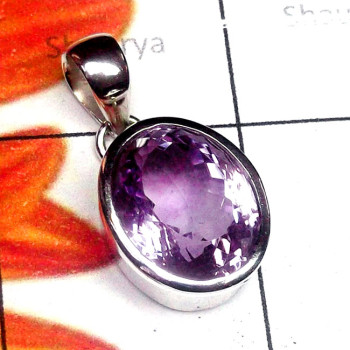 Amethyst C - ISP922-Faceted Gemstone Made in 925 Sterling Silver Plain Pendan Amethyst C - ISP922-Faceted Gemstone Made in 925 Sterling Silver Plain Pendan