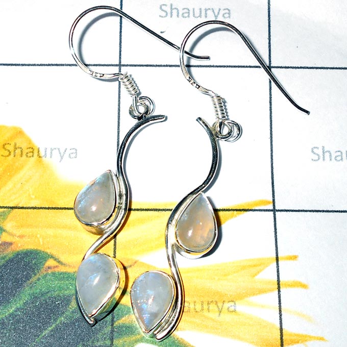 Rainbow Moonstone O - CMJ933-Blue Fire gems silver Earring wholesale Rainbow Moonstone O - CMJ933-Blue Fire gems silver Earring wholesale