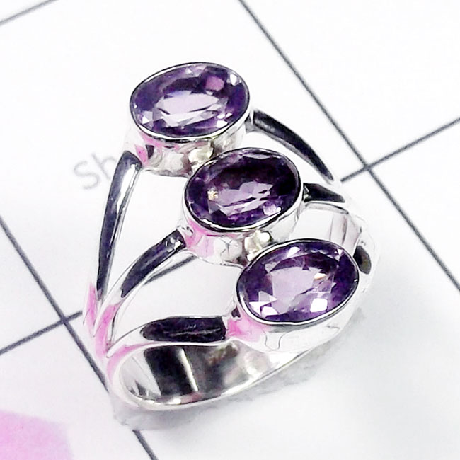 Amethyst C - PSR939-Three Stone 925 Plain Silver Wholesale Ring Amethyst C - PSR939-Three Stone 925 Plain Silver Wholesale Ring