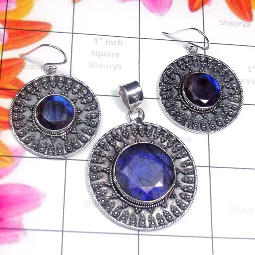 Labradorite D - NDS989-Window Druzy, Larimar, Black Onyx 925 Silver Oxidised Ear