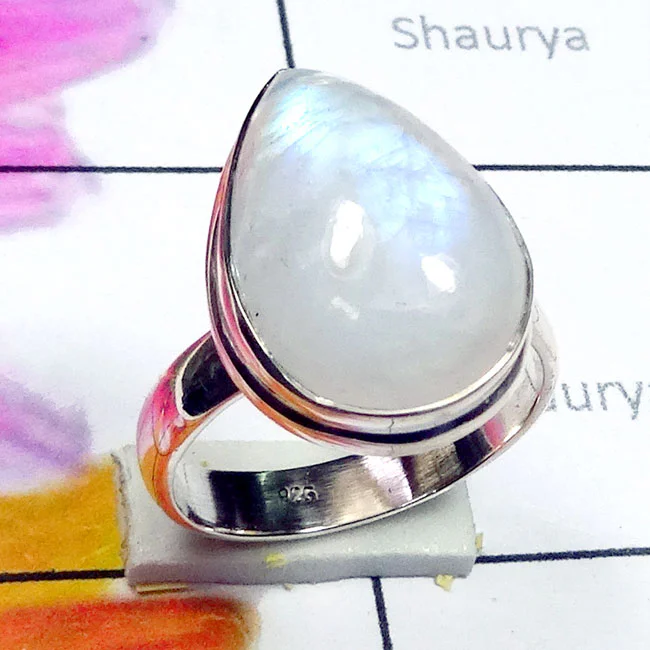 Rainbow E - PSR920-Cab Rainbow Moonstone Made in 925 Silver Elegant Ring