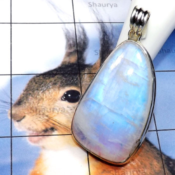 Rainbow moonstone O - RNB985-Rainbow Moonstone Cab 925 Silver Manufacturer Stunning Pe