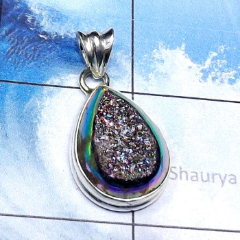 Window Druzy A - DZP984-925 Sterling Silver with Window Druzy Elegant Pendant Window Druzy A - DZP984-925 Sterling Silver with Window Druzy Elegant Pendant