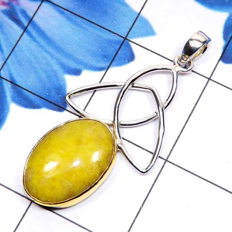 Mohave Cassite D - STR949-Semiprecious Gemstone Made in 925 Silver with Brass Two T Mohave Cassite D - STR949-Semiprecious Gemstone Made in 925 Silver with Brass Two T