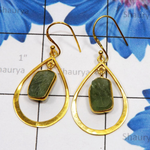 Apatite Rough I - SGE953-925 Sterling Silver Gold Plated Vermeil Earring with Semi Apatite Rough I - SGE953-925 Sterling Silver Gold Plated Vermeil Earring with Semi