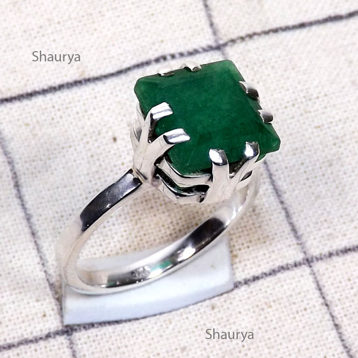 Green Emerald Corundum E - SPR965-925 Silver Manufacturer Genuine Cut n Cab Gemstone Wholes Green Emerald Corundum E - SPR965-925 Silver Manufacturer Genuine Cut n Cab Gemstone Wholes
