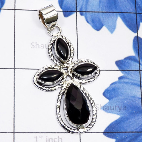 Black Onyx Cut n Cab E - SSP933-Semiprecious Cut n Cab Gemstone Made in 925 Silver Wholes Black Onyx Cut n Cab E - SSP933-Semiprecious Cut n Cab Gemstone Made in 925 Silver Wholes