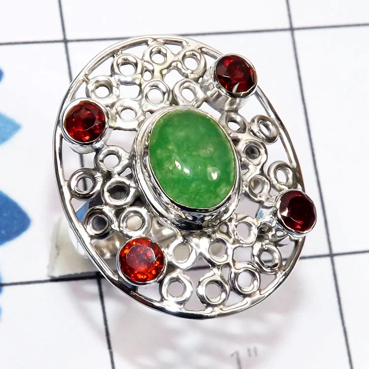Canadian Green Jade, Garnet O - SDR777-Canadian Green Jade, Ethiopian Opal, Blue Topaz, Tanzanit Canadian Green Jade, Garnet O - SDR777-Canadian Green Jade, Ethiopian Opal, Blue Topaz, Tanzanit