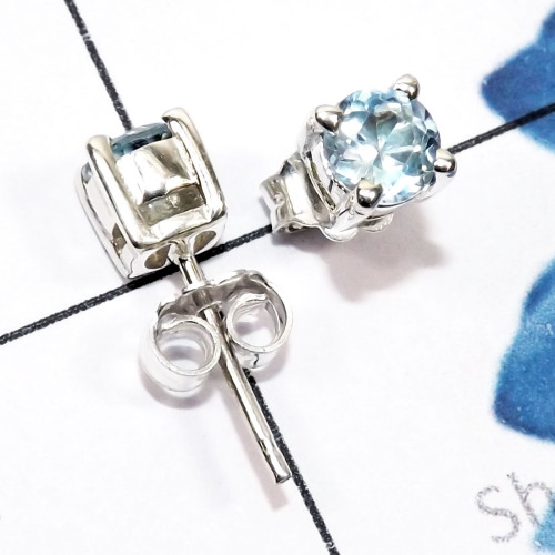 Blue Topaz C - SSE972-5mm Round Faceted Gemstone 925 Silver Prong Setting Stud