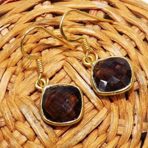 Smokey Cut A - BGE991-10MM Cushion Wonderful Earrings Made In Indian Factory of Smokey Cut A - BGE991-10MM Cushion Wonderful Earrings Made In Indian Factory of