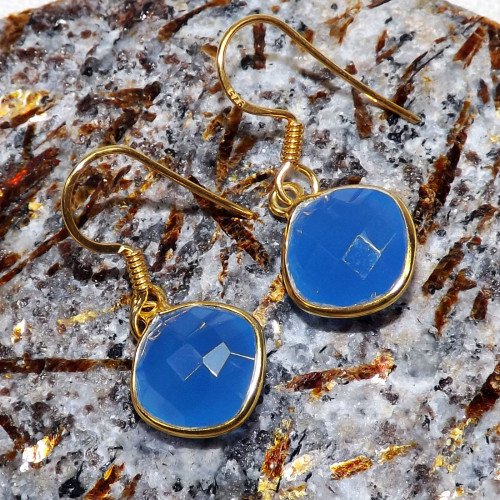Blue Chalcedony B - BGE991-10MM Cushion Wonderful Earrings Made In Indian Factory of Blue Chalcedony B - BGE991-10MM Cushion Wonderful Earrings Made In Indian Factory of