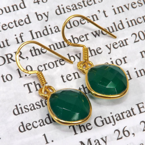 Green Onyx Cut F - BGE991-10MM Cushion Wonderful Earrings Made In Indian Factory of Green Onyx Cut F - BGE991-10MM Cushion Wonderful Earrings Made In Indian Factory of