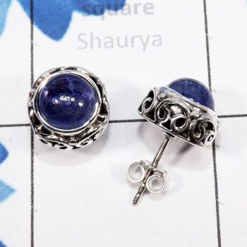 Tanzanite Cab C - SSE915-8mm Round Designed Stud Earrings of 925 Sterling Silver W