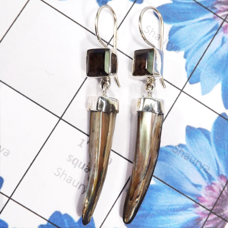Smokey Cut & Biwa Pearl F - XSE965-925 Sterling Silver Earrings of Lovely Biwa Pearl Gemston Smokey Cut & Biwa Pearl F - XSE965-925 Sterling Silver Earrings of Lovely Biwa Pearl Gemston
