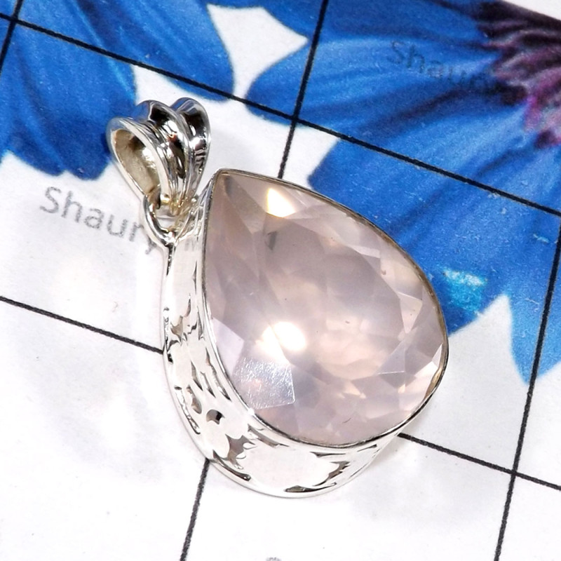 Rose Quartz B - SD690-Geniune Rose Quartz Gemstone Triangle Shape Pendants of 92