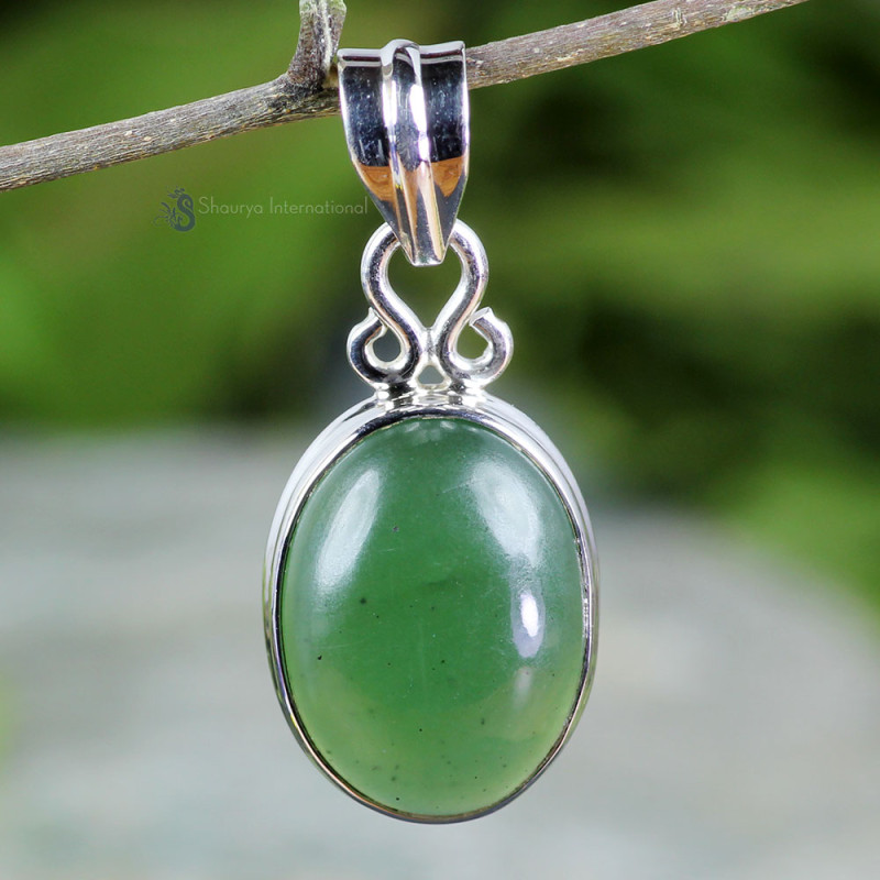 GREEN AVENTURINE F - GAV999- NATURAL GREEN AVENTURINE GEMSTONE LIGHT WEIGHT PENDANTS GREEN AVENTURINE F - GAV999- NATURAL GREEN AVENTURINE GEMSTONE LIGHT WEIGHT PENDANTS