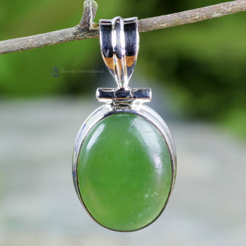 GREEN AVENTURINE I - GAV998- EXCLUSIVE GREEN AVENTURINE GEMSTONE PRETTY PENDANTS MADE