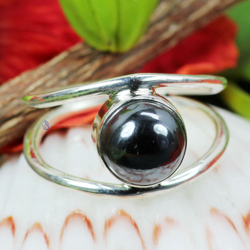 Hematite B - RSS937- LOVELY DESIGNER SINGLE GEMSTONE RINGS MADE IN 925 STERLI Hematite B - RSS937- LOVELY DESIGNER SINGLE GEMSTONE RINGS MADE IN 925 STERLI
