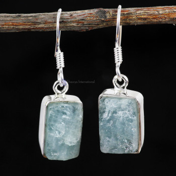 AQUAMARINE ROUGH G - AQR992- NATURAL AQUAMARINE ROUGH GEMSTONE NEW COLLECTION OF EARR AQUAMARINE ROUGH G - AQR992- NATURAL AQUAMARINE ROUGH GEMSTONE NEW COLLECTION OF EARR