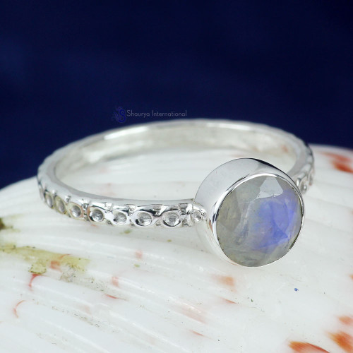 RAINBOW MOONSTONE B - PSR828- NATURAL GEMSTONE LIGHT WEIGHT BEAUTIFUL DESIGNER RINGS M