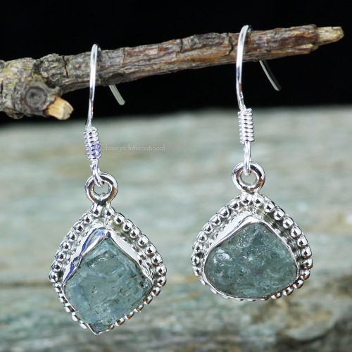 AQUAMARINE ROUGH H - XSE953- ULTIMATE 925 STERLING SILVER EARRINGS WITH NATURAL GEMST AQUAMARINE ROUGH H - XSE953- ULTIMATE 925 STERLING SILVER EARRINGS WITH NATURAL GEMST