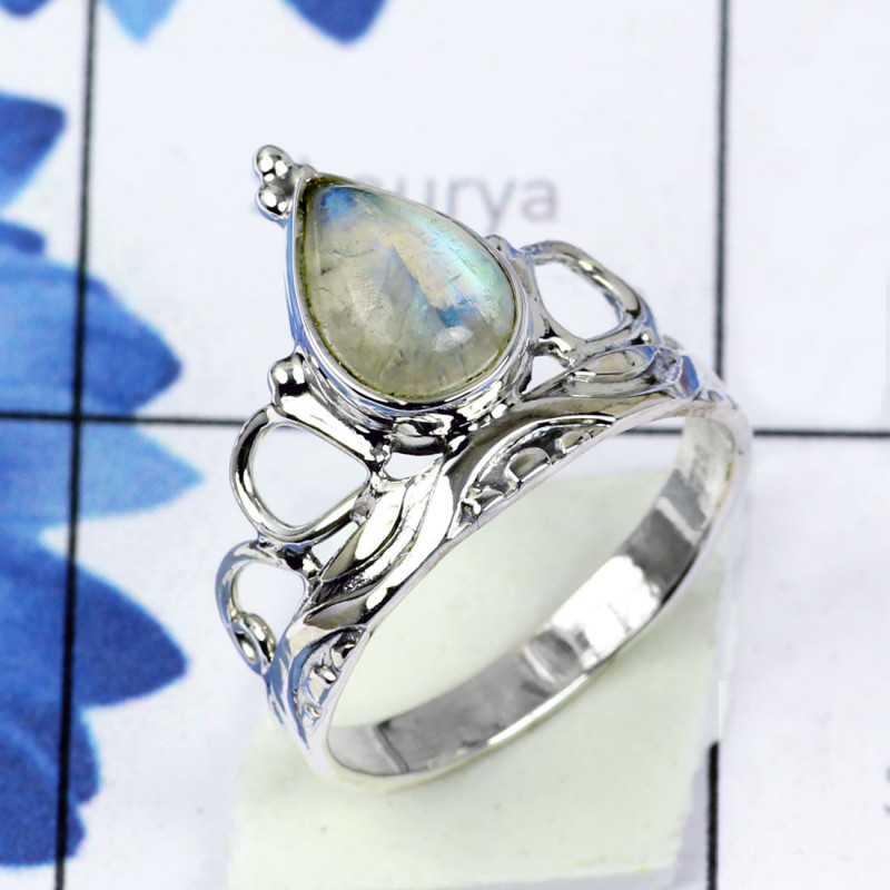 RAINBOW MOONSTONE I - BDR956- EXCLUSIVE NEW COLLECTION OF RAINBOW MOONSTONE RINGS MADE RAINBOW MOONSTONE I - BDR956- EXCLUSIVE NEW COLLECTION OF RAINBOW MOONSTONE RINGS MADE