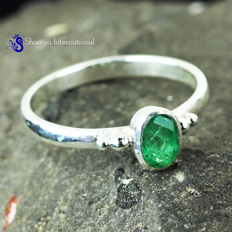 Emerald F - WFJ902-925 Sterling Silver Emerald Designer Pendants Company Man Emerald F - WFJ902-925 Sterling Silver Emerald Designer Pendants Company Man