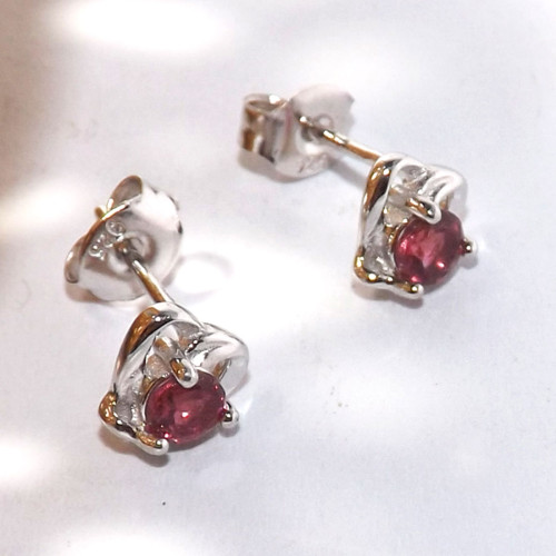 Pink Tourmaline  D - SSE862-3x3 Round 925 Sterling Silver Natural Pink Tourmaline Stu