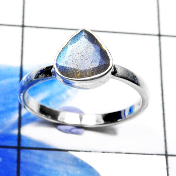 Labradorite Cut D - RBS935-Beautiful 925 Sterling Silver Baby Rings Company Wholesal Labradorite Cut D - RBS935-Beautiful 925 Sterling Silver Baby Rings Company Wholesal