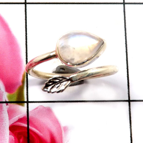 Rainbow Moonstone F - RSS913-Beautiful 925 Sterling Silver Preety Look Rings Wholesale