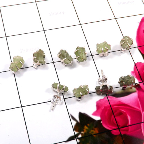 Green Kynite Rough F - SVP823-925 Sterling Silver 5 Pcs Set Wholesale Glamorous Stud Ea Green Kynite Rough F - SVP823-925 Sterling Silver 5 Pcs Set Wholesale Glamorous Stud Ea