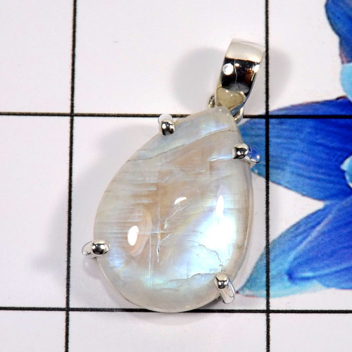 Rainbow Moonstone B - FSP952-925 Sterling Silver Gorgeous Rainbow Moonstone Prong Sett Rainbow Moonstone B - FSP952-925 Sterling Silver Gorgeous Rainbow Moonstone Prong Sett