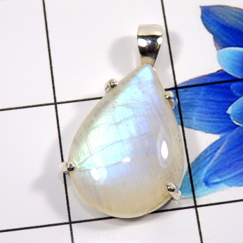 Rainbow Moonstone O - FSP952-925 Sterling Silver Gorgeous Rainbow Moonstone Prong Sett Rainbow Moonstone O - FSP952-925 Sterling Silver Gorgeous Rainbow Moonstone Prong Sett