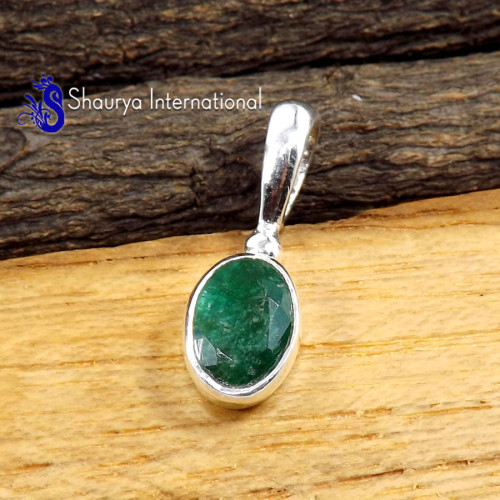 Emerald C - SFJ963-Glorious Natural Emerald Trendy Pendants 925 Sterling Sil